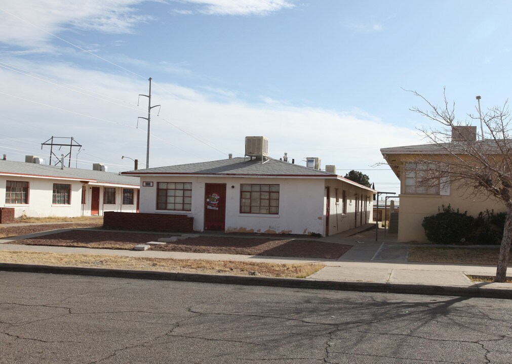 4022-4026 Porter Ave in El Paso, TX - Building Photo