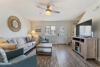 127 Linda Marie Ln in Panama City Beach, FL - Building Photo - Building Photo