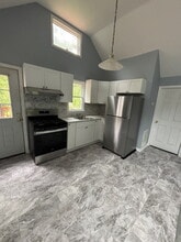 887 Edwards Rd in Parsippany Troy Hills, NJ - Building Photo - Building Photo