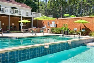 Belmont Crossing Apartment Homes in Riverdale, GA - Building Photo