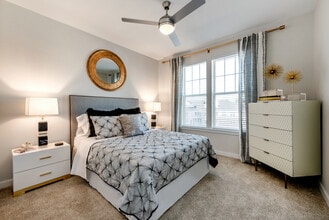 Overture Fair Ridge 62+ Active Adult Apartment Homes in Fairfax, VA - Building Photo - Building Photo