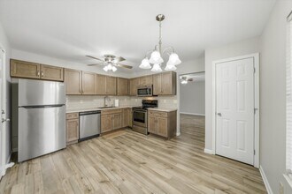 804 Valerie Ln in Knoxville, TN - Building Photo - Building Photo