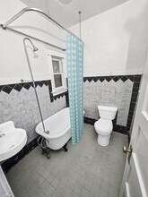 1288 W 23rd St in Los Angeles, CA - Building Photo - Building Photo