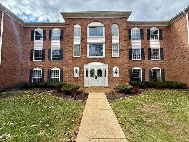 property at 974 Claytonbrook Dr