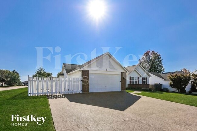 property at 2 Sassafras Parc Ct