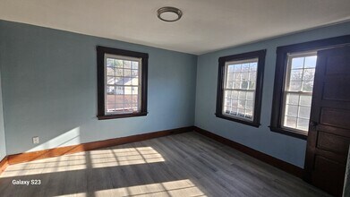 3 Woodland St in Northbridge, MA - Building Photo - Building Photo