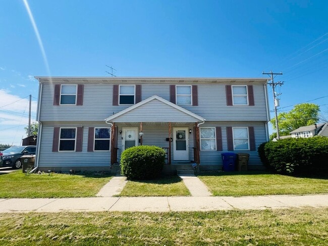 property at 2711 48th St