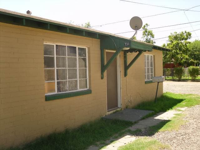 property at 731 W University Dr