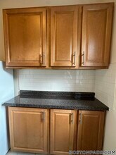1152 Commonwealth Ave, Unit 28 in Boston, MA - Foto de edificio - Building Photo