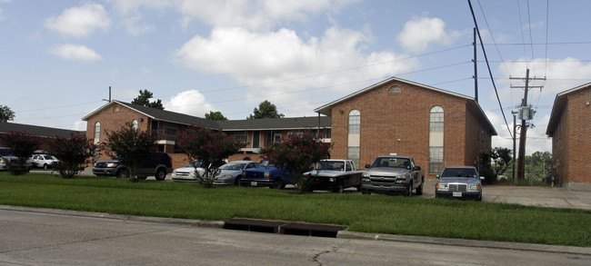 Georgetown Apartments in Baton Rouge, LA - Building Photo - Building Photo