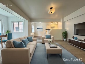 702 W 48th St, Unit 104 in Kansas City, MO - Building Photo - Building Photo