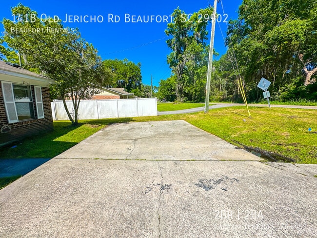 141 Old Jericho Rd in Beaufort, SC - Building Photo - Building Photo