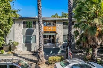 1711 N Street, Sacramento in Sacramento, CA - Foto de edificio - Building Photo