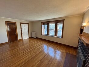 121-123 Hammond Rd in Belmont, MA - Building Photo - Building Photo