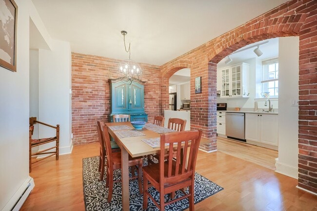 property at 8 Summer St