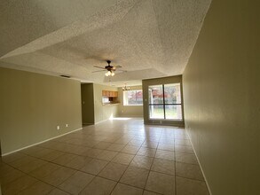2029 Mynah Ave in McAllen, TX - Building Photo - Building Photo