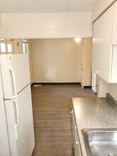 241 Candia Rd in Manchester, NH - Building Photo - Building Photo