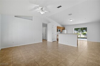 3800 5th St SW in Lehigh Acres, FL - Building Photo - Building Photo