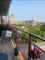 3000 Farnam St, Unit 5A in Omaha, NE - Building Photo