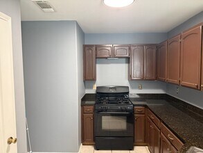 1207 Dixie Ln in Laredo, TX - Building Photo - Building Photo