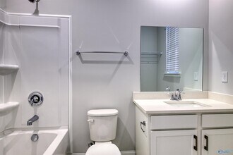 190 Clift Crk Dr in Madison, AL - Building Photo - Building Photo