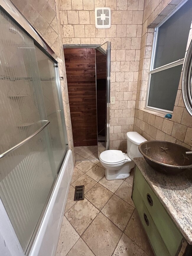 833 5th Ave N in St. Petersburg, FL - Building Photo - Building Photo