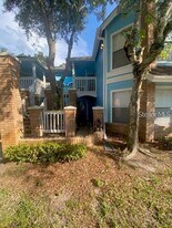 2737 N Poinciana Blvd in Kissimmee, FL - Building Photo