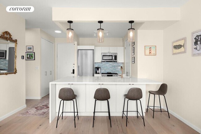 101 W 79th St in New York, NY - Building Photo - Building Photo