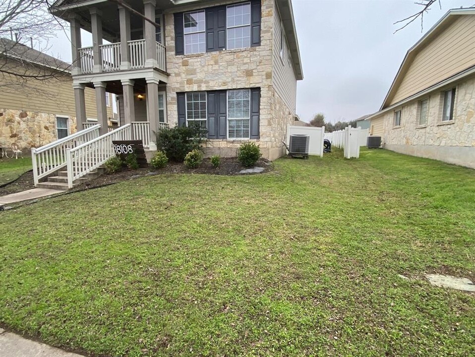 18108 Great Basin Ave in Pflugerville, TX - Building Photo