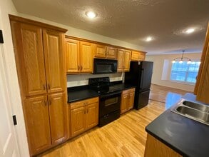 3812 N 29th St in Ozark, MO - Building Photo - Building Photo