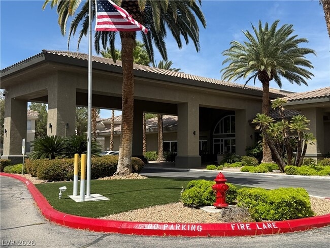 9050 W Warm Springs Rd in Las Vegas, NV - Foto de edificio - Building Photo