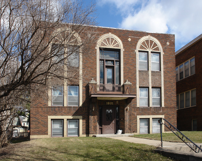 1831 Portland Ave in St. Paul, MN - Building Photo - Building Photo