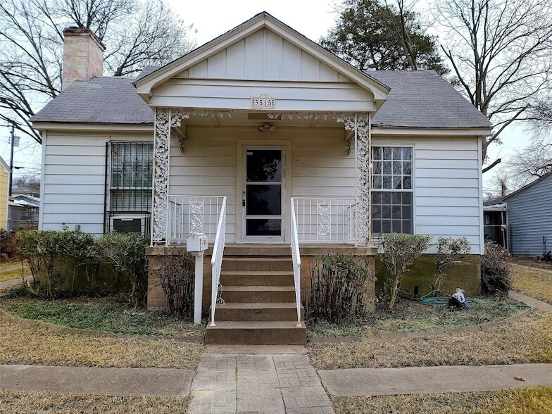 3515 Fairview Ave in Dallas, TX - Building Photo