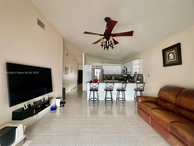 14351 SW 168th Ter in Miami, FL - Building Photo - Building Photo
