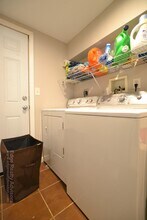 32 Long Ave, Unit 1 in Boston, MA - Building Photo - Building Photo