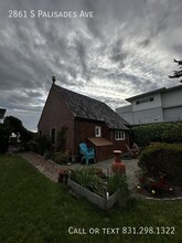 2861 S Palisades Ave in Santa Cruz, CA - Building Photo - Building Photo