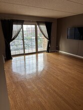 200 W Campbell St in Arlington Heights, IL - Building Photo - Building Photo
