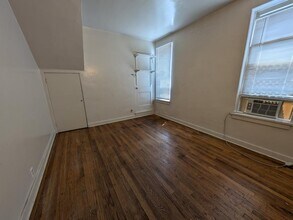 301 S 3rd Ave in Sterling, CO - Building Photo - Building Photo