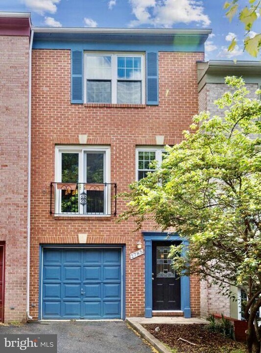 2785 24th Rd S in Arlington, VA - Building Photo