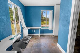 8619 SW 51st St in Cooper City, FL - Building Photo - Building Photo