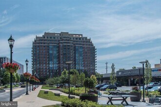11700 Old Georgetown Rd in North Bethesda, MD - Building Photo - Building Photo
