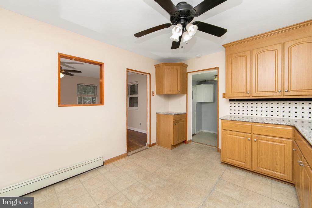 126 Trewigtown Rd in Chalfont, PA - Building Photo