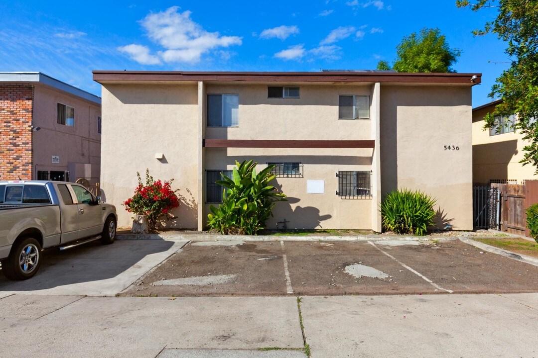 4-Plex on Imperial in San Diego, CA - Foto de edificio