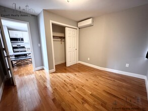 39 Stillman St, Unit 1 in Boston, MA - Foto de edificio - Building Photo