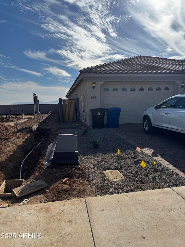 10211 W Crittenden Ln in Avondale, AZ - Building Photo - Building Photo