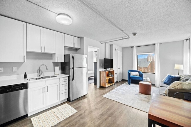 600 E 5th St in Des Moines, IA - Building Photo - Building Photo