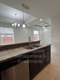 214 Fig Dr photo'