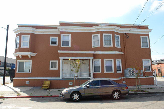 2845-2851 West St in Oakland, CA - Foto de edificio - Building Photo