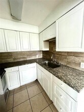 2695 Fruitville Rd in Sarasota, FL - Building Photo - Building Photo