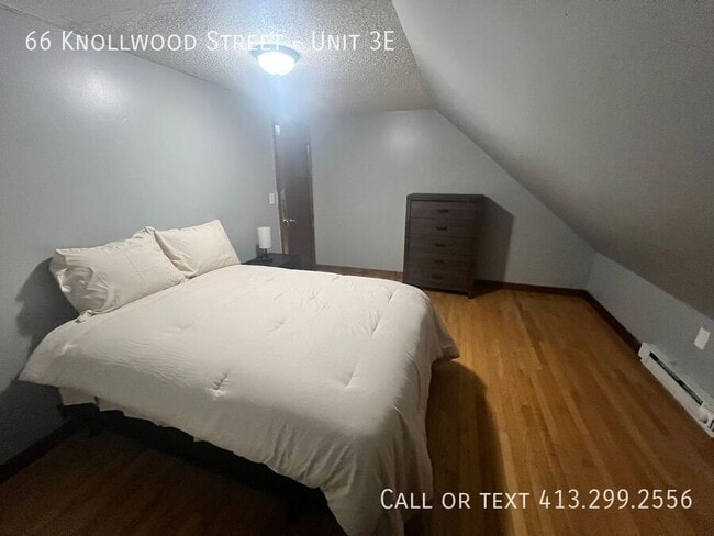 66 Knollwood St in Springfield, MA - Building Photo - Building Photo